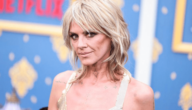 Unbelievable Transformation: Once a TV Dream Girl, She Now Looks Shockingly Thin at 43