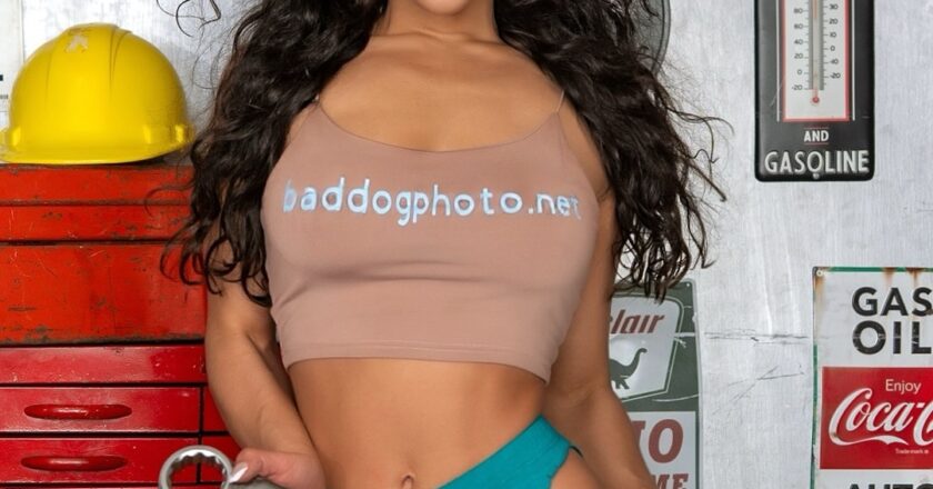 Sarena Banks Turns Up the Heat in Retro Garage Glam Shoot