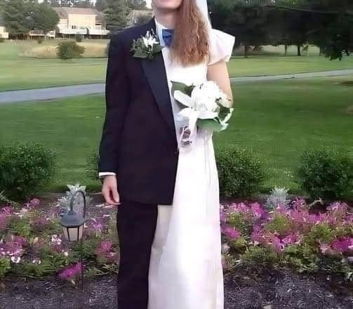 The Out of the Ordinary Way to Love Yourself: Antoine Cheval’s Path to Being Single